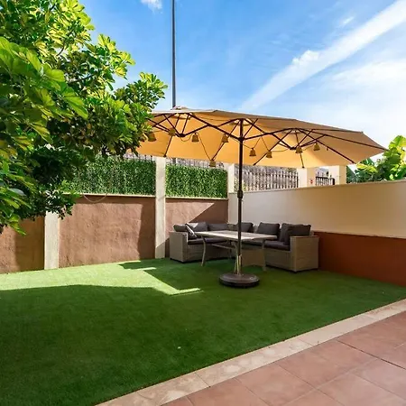 Διαμέρισμα Sunny Escape: Space,garden,pool, Fiber! Palm-mar